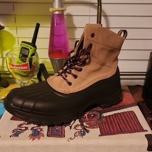 Men's Tan and Black Boots